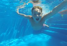 Dubai’de Yüzme Dersleri Dubai'de yüzme dersleri